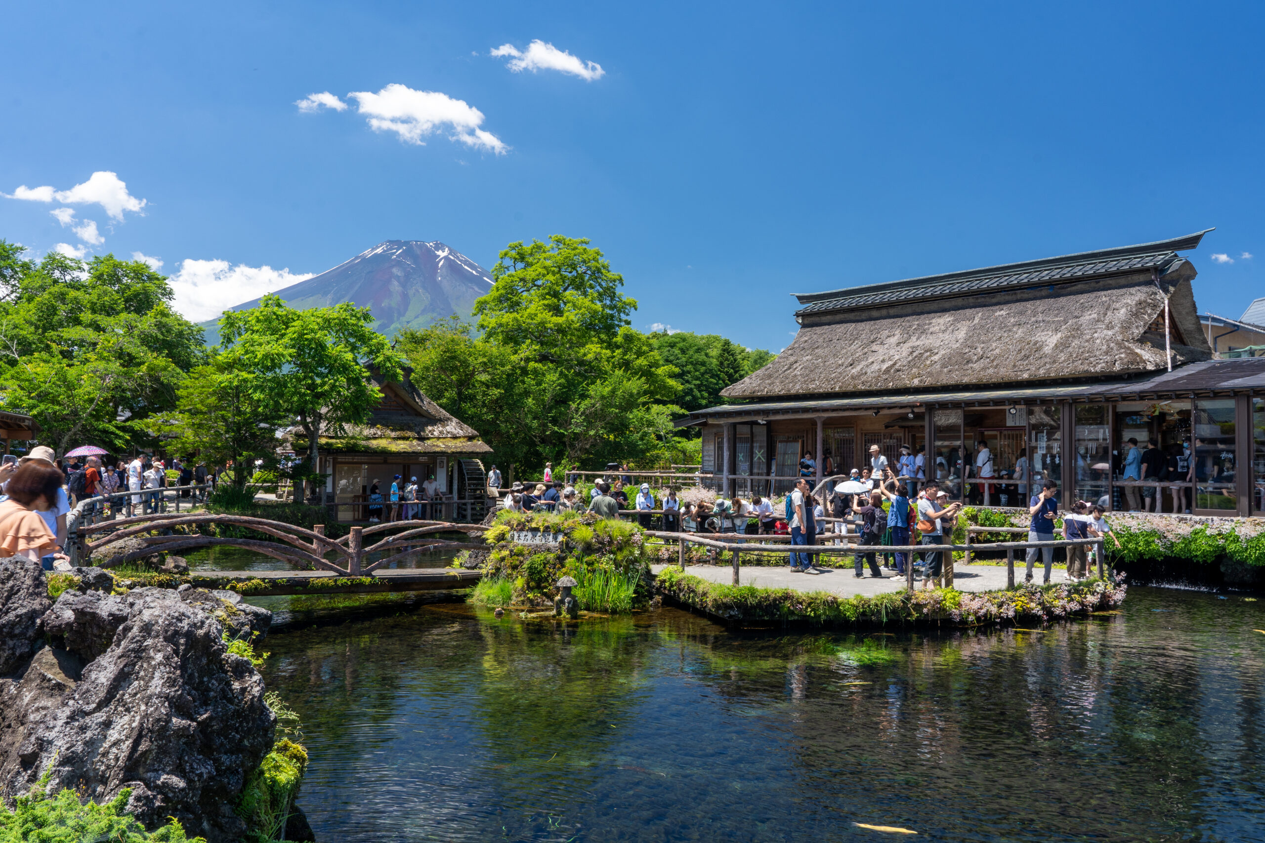 Oshino Hakkai Traveling Japan oshino-hakkai-traveling-japan