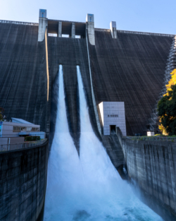 Sightseeing release at Miyagase Dam
